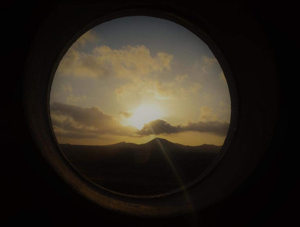 El Refugio Leilighet Famara Eksteriør bilde